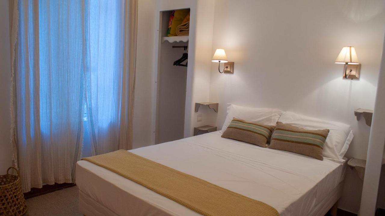 Logis Hotel & Restaurant Du Parc Gémenos Eksteriør billede