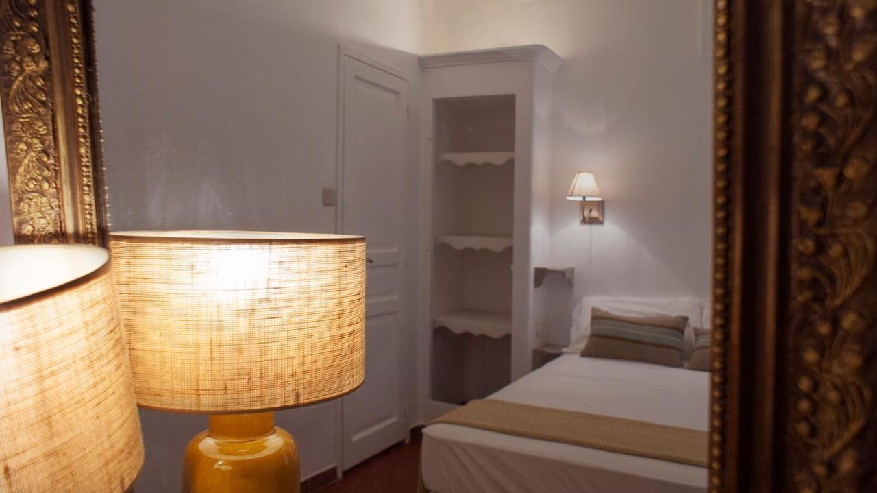 Logis Hotel & Restaurant Du Parc Gémenos Eksteriør billede
