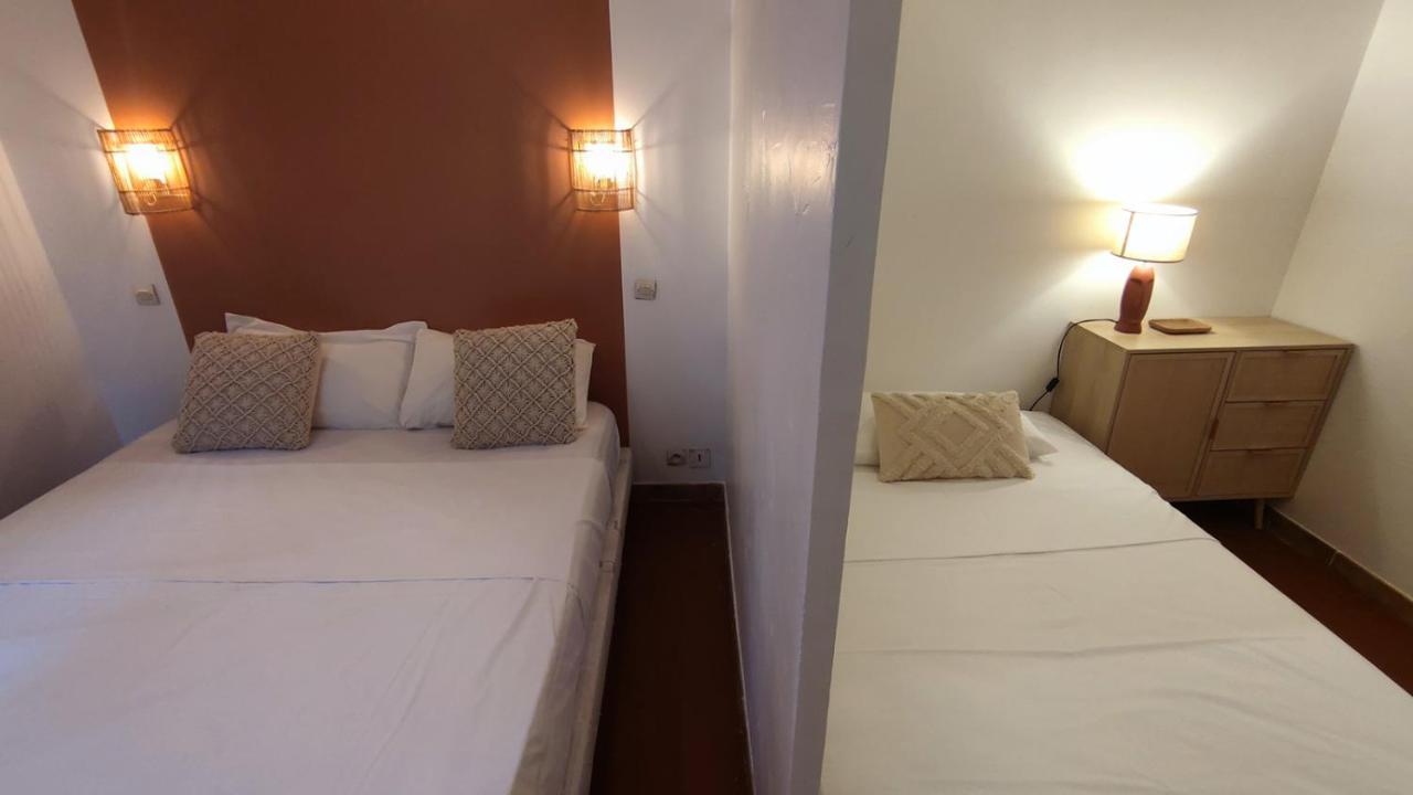 Logis Hotel & Restaurant Du Parc Gémenos Eksteriør billede
